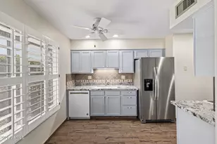 19801 N Turquoise Hills Dr, Sun City, AZ 85373 - Photo 5