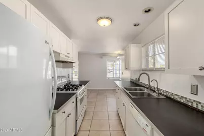 1837 W Roma Avenue, Phoenix, AZ 85015 - Photo 9