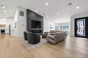 8572 E San Felipe Dr, Scottsdale, AZ 85258 - Photo 5