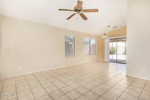 8548 W Hatcher Rd, Peoria, AZ 85345 - Photo 9