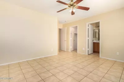 8548 W Hatcher Road, Peoria, AZ 85345 - Photo 19