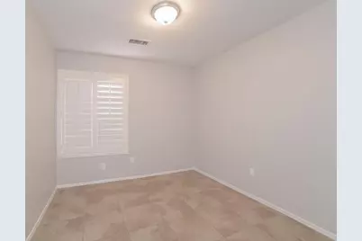323 N Ocean Drive, Gilbert, AZ 85233 - Photo 13