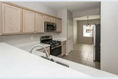 11722 W Lincoln Street, Avondale, AZ 85323 - Photo 9