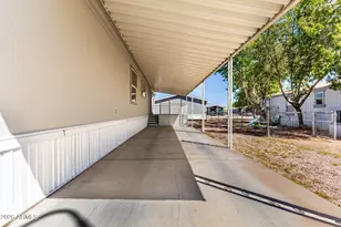 2200 N Delaware Dr, Apache Junction, AZ 85120 - Photo 35