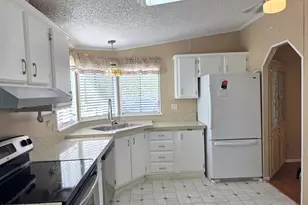 2233 E Behrend Dr, Phoenix, AZ 85024 - Photo 9