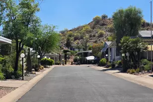 2233 E Behrend Dr, Phoenix, AZ 85024 - Photo 3