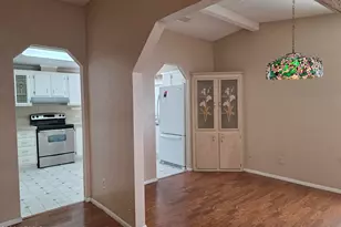 2233 E Behrend Dr, Phoenix, AZ 85024 - Photo 11