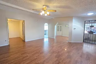 2233 E Behrend Dr, Phoenix, AZ 85024 - Photo 15