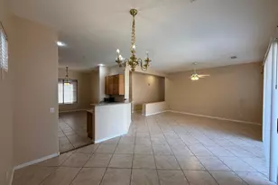 432 W Carob Dr, Chandler, AZ 85248 - Photo 9