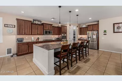 3700 E Blue Spruce Lane, Gilbert, AZ 85298 - Photo 9