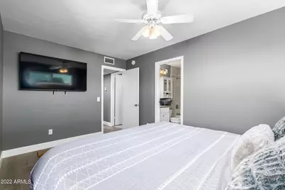 1502 E Topeka Drive, Phoenix, AZ 85024 - Photo 9