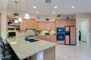 28573 N 128th Dr, Peoria, AZ 85383 - Photo 9