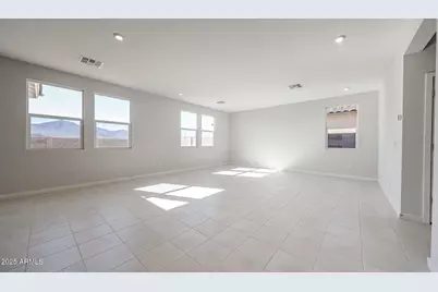 22881 W Monona Lane, Surprise, AZ 85387 - Photo 13