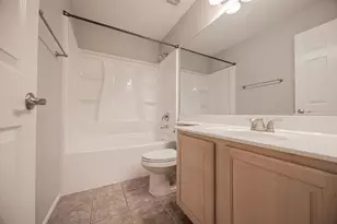 873 W Tremaine Ave, Gilbert, AZ 85233 - Photo 19