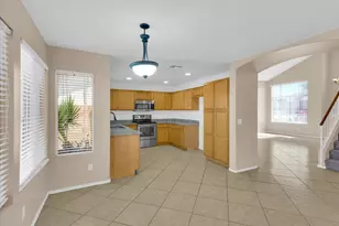 13620 N 82nd Ln, Peoria, AZ 85381 - Photo 17