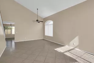 13620 N 82nd Ln, Peoria, AZ 85381 - Photo 3