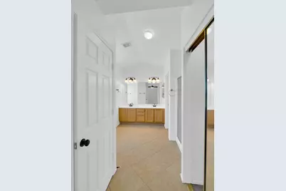 13620 N 82nd Lane, Peoria, AZ 85381 - Photo 33