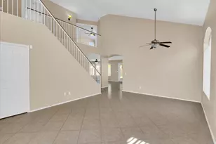 13620 N 82nd Ln, Peoria, AZ 85381 - Photo 5