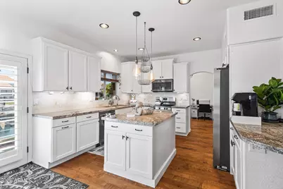 1753 E Boston Circle, Chandler, AZ 85225 - Photo 9