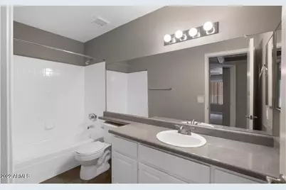 2025 E Campbell Avenue #Apt 116, Phoenix, AZ 85016 - Photo 7