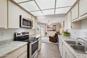 19874 N Star Ridge Dr, Sun City West, AZ 85375 - Photo 3