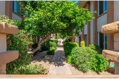 4848 N Woodmere Fairway -- #5, Scottsdale, AZ 85251 - Photo 5