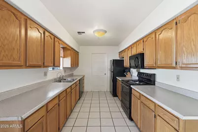 14422 S Amado Boulevard, Arizona City, AZ 85123 - Photo 5