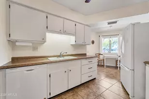 19606 N Camino Del Sol, Sun City West, AZ 85375 - Photo 15