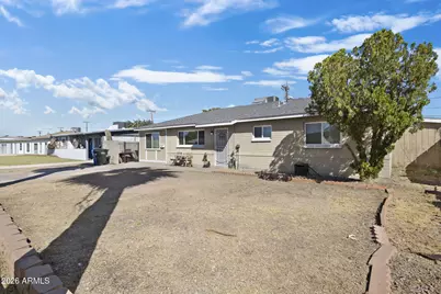 418 E Orchid Lane, Phoenix, AZ 85020 - Photo 3