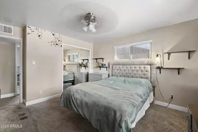 418 E Orchid Lane, Phoenix, AZ 85020 - Photo 17