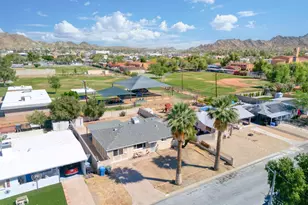 418 E Orchid Ln, Phoenix, AZ 85020 - Photo 29