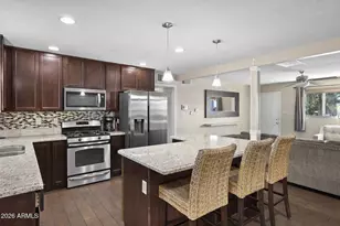 418 E Orchid Ln, Phoenix, AZ 85020 - Photo 11