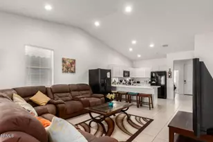 12356 W Orangewood Ave, Glendale, AZ 85307 - Photo 3