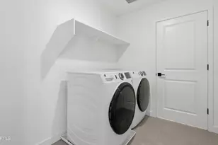 8166 N 80th Ln, Peoria, AZ 85345 - Photo 25