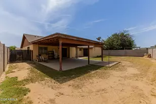 7708 W Flower St, Phoenix, AZ 85033 - Photo 33