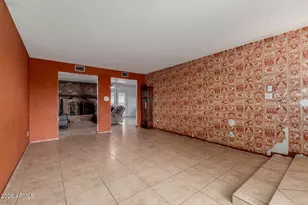 7708 W Flower St, Phoenix, AZ 85033 - Photo 9