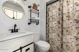 864 W Kilarea Ave, Mesa, AZ 85210 - Photo 11