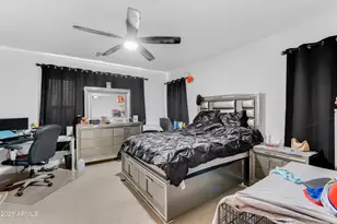 10220 N 49th Ave, Glendale, AZ 85302 - Photo 21