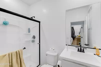 10220 N 49th Avenue, Glendale, AZ 85302 - Photo 11