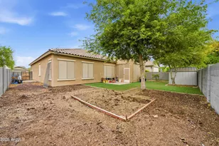 12171 W Locust Ln, Avondale, AZ 85323 - Photo 31