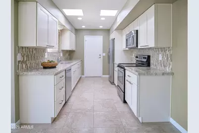 11025 N Madison Drive, Sun City, AZ 85351 - Photo 5