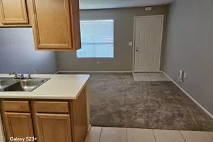 461 W Holmes Ave, Mesa, AZ 85210 - Photo 13