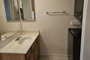 461 W Holmes Ave, Mesa, AZ 85210 - Photo 9