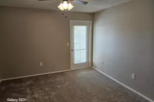 461 W Holmes Ave, Mesa, AZ 85210 - Photo 11