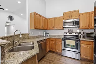 1227 N Revolta Cir, Mesa, AZ 85207 - Photo 5