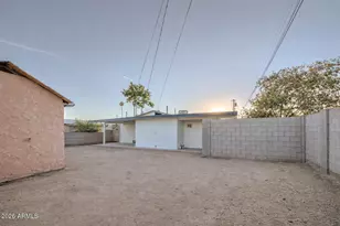 9635 N 14th Ave, Phoenix, AZ 85021 - Photo 25