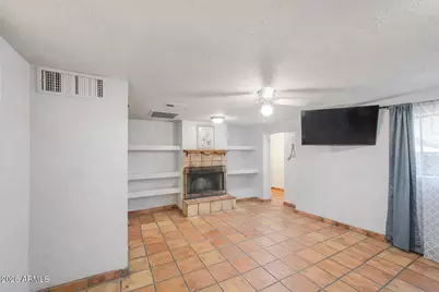 9635 N 14th Avenue, Phoenix, AZ 85021 - Photo 7