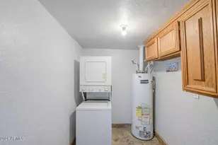 9635 N 14th Ave, Phoenix, AZ 85021 - Photo 13