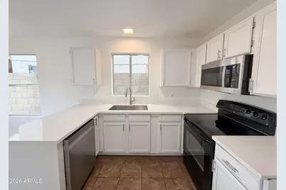 4058 W Chama Drive, Glendale, AZ 85310 - Photo 11