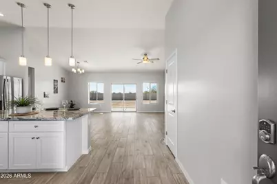 9501 W Kramer Lane, Arizona City, AZ 85123 - Photo 5